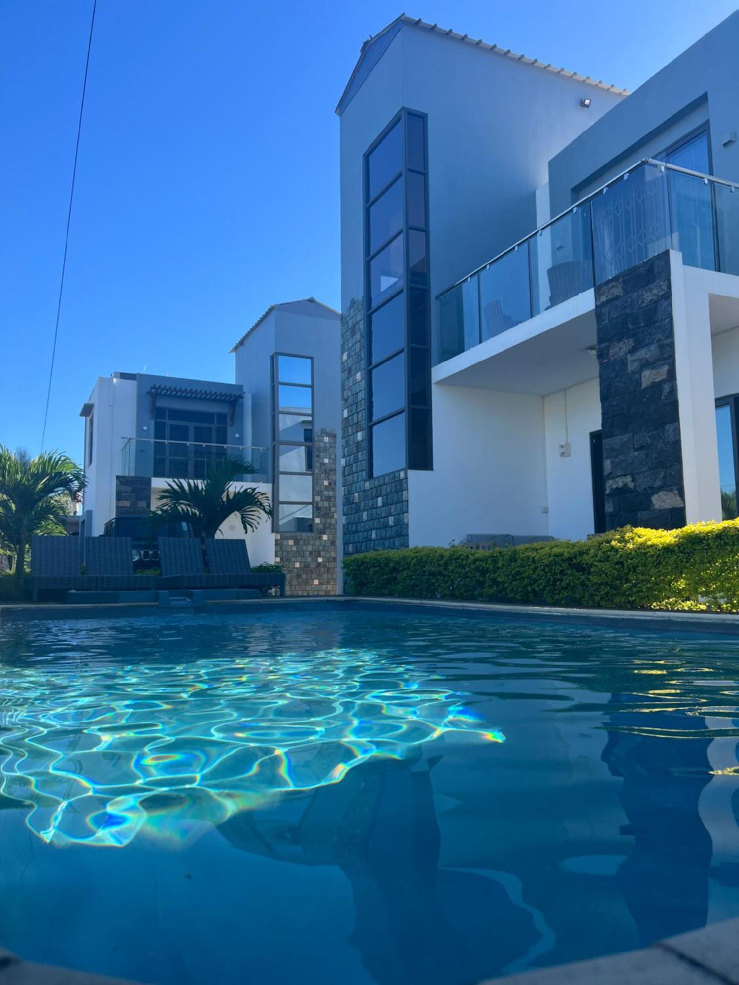 Joy Home Pointe Aux Biches Екстериор снимка